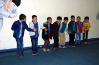 İSMAIL USTAOĞLU - Bitlis'te 23 Nisan Coşkusu