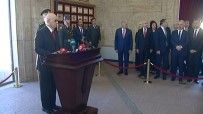 Devlet Erkanı Anıtkabir'de
