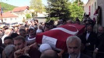 AHMET SUNGUR - Emekli Tuğgeneral Sungur'un Cenazesi Toprağa Verildi
