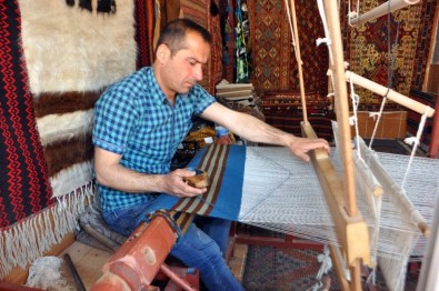 Hasankeyf'te Son Dokuma Tezgahları