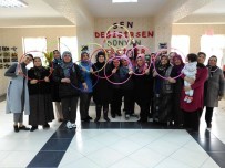 KAYGıSıZ - Kadınların Değişmez Adresi Turuncu Kafe