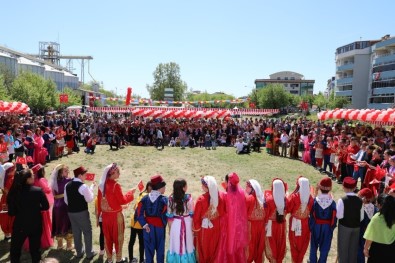 Kırklareli'de 23 Nisan Coşkuyla Kutlandı