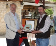 RUMELI - Mübadil Yemekleri Kitapta Toplandı