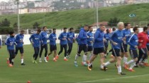 ONUR KıVRAK - Trabzonspor, Antalyaspor Maçının Hazırlıklarına Başladı