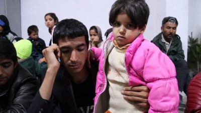 14 Kişilik Minibüse 56 Kaçak Bindirmişler