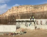 İMAM ABDULLAH - Ilısu Barajı'nda Anıt Eserlerin Taşınması Devam Ediyor