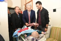 NECDET BUDAK - Rektör Budak, 23 Nisan'ı Hastanede Tedavi Gören Çocuklarla Kutladı