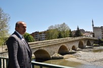METIN ÇELIK - Tarihi Taş-Köprü'nün Restorasyonu Başladı