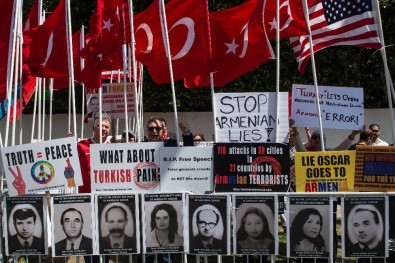 ABD'de Ermenilerin Sözde Soykırım Gösterilerine Karşı Türk Protestosu