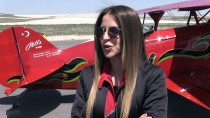 AKROBASİ PİLOTU - Akrobasinin Kadın Pilotu Hemcinslerinin Gözünü Gökyüzüne Çevirdi