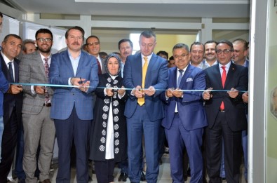 Bilecik'te 'Yedi Güzel Adam Kütüphanesi' Açıldı