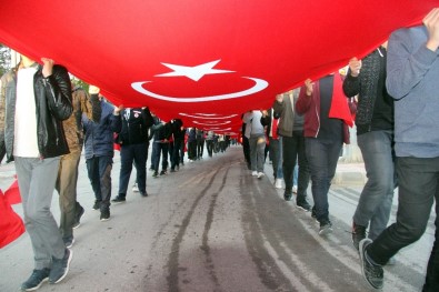 Kilis'te 57'Nci Alay'a Vefa Yürüyüşü