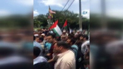 Malezya'da Suikasta Uğrayan Filistinli Batsh'in Cenazesine Binlerce Kişi Katıldı