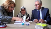 OKUMA YAZMA SEFERBERLİĞİ - Okuma Yazma Hayalini 92 Yaşında Gerçekleştirdi