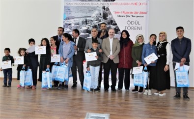 Şehr-İ Tuşba'da, 'Şiir Şöleni Yarışması' Ödül Töreni