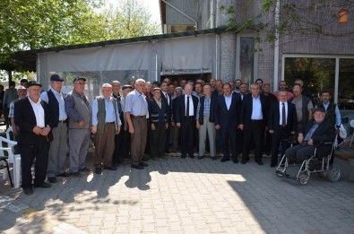 Vali Ceylan Karamehmet Mahallesi'nde Vatandaşlarla Bir Araya Geldi