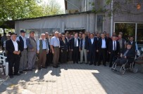 ZEKERIYA SARıKOCA - Vali Ceylan Karamehmet Mahallesi'nde Vatandaşlarla Bir Araya Geldi