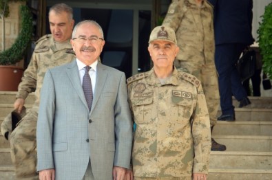 Jandarma Genel Komutanı Orgenaral Çetin Mardin'de