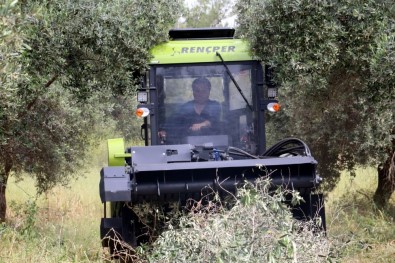 Türkiye'nin İlk Yerli 'Kendiyürür' Tarım Makinesi