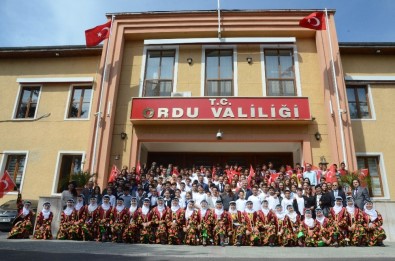 Kilis'ten Ordu'ya Gelen Öğrenciler Törenle Karşılandı