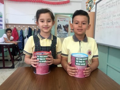 Miniklerden Hayvanlar İçin Büyük Duyarlılık