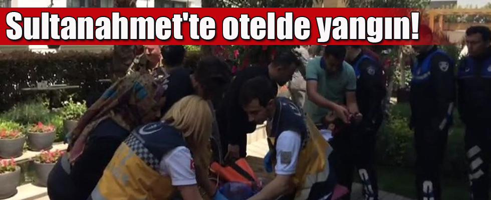 Sultanahmet'te otelde yangın!