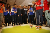 OSMAN AŞKIN BAK - Bakan Bak Robotlarla Futbol Oynadı