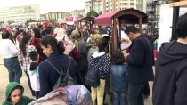 ELAZıĞLıLAR DERNEĞI - Elazığ'da Kahve Ve Çikolata Festivali Düzenlendi