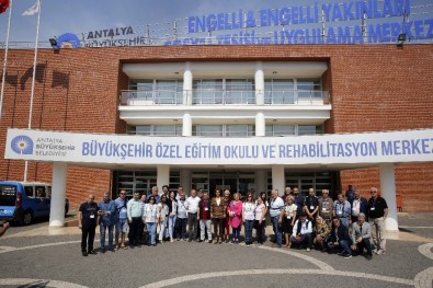 Misafir Gazeteciler Özel Eğitim Okulu Ve Engelli Rehabilitasyon Merkezinde