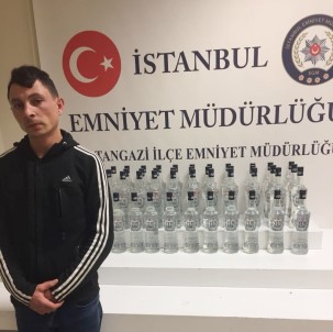 Sultangazi'de 5 Bin 550 Şişe Kaçak Rakı, Doluma Hazır Bin Litre Alkol Ele Geçirildi