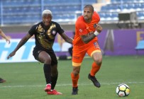 CEYHUN GÜLSELAM - Başakşehir İlk Yarıyı Geride Kapattı