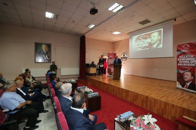 Başkan Çelik, AK Parti Niğde İl Başkanlığı'nın Düzenlediği Siyaset Akademisi'nde Ders Verdi