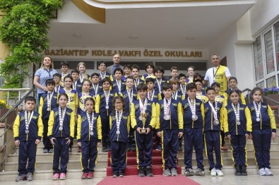 Gaziantep Kolej Vakfı Yüzücülerine Madalya Yağdı