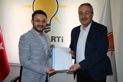 Ünver, AK Parti'den Aday Adaylık Başvurusunu Yaptı