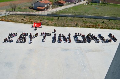 Engelli Öğrenciden Afrin'e Mesaj