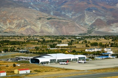 Erzincan Havalimanı'na Yeşil Havalimanı Sertifikası Verildi