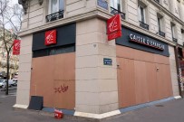 GENEL İŞ SENDIKASı - Fransa'da 3 Ay Sürmesi Beklenen Grevler Başladı