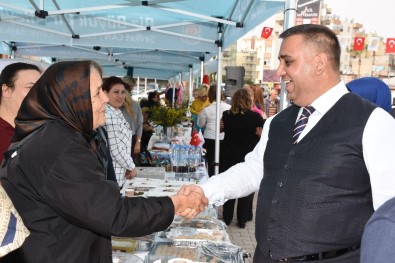 Tarsus'ta Hanımeli Pazarı Açılıyor