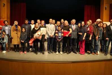Tunceli'de  'Her Ay Bir Tiyatro' Etkinliği