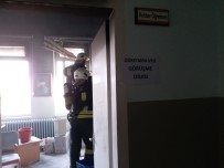 KONACıK - Anadolu Lisesinde Çıkan Yangın Korkuttu