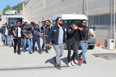 Elazığ'da Uyuşturucu Operasyonu Açıklaması 14 Şüpheli Adliyede