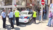 Kadıköy'de Trafik Kazası Açıklaması 2 Yaralı