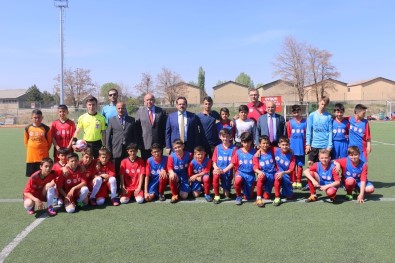 Sivas'ta 'Futbol Okulu Projesi Futbol Turnuvası'