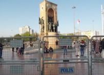 İSTİKLAL CADDESİ - Taksim Ve İstiklal Caddesi'nde 1 Mayıs Öncesi Güvenlik Önlemi
