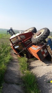 Tekirdağ'da Traktör Devrildi Açıklaması 1 Yaralı
