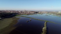 AŞIRI YAĞIŞ - Edirne'de Taşkından Etkilenen Tarlalar Gölü Andırıyor
