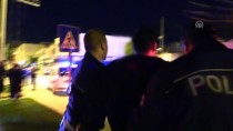 SİGARA KAÇAKÇISI - Kaçakçılık Şüphelileri 10 Kilometre Süren Kovalamaca Sonucu Yakalandı