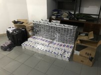 EMNİYET AMİRLİĞİ - Özalp'ta 6 Bin 590 Paket Kaçak Sigara Ele Geçirildi