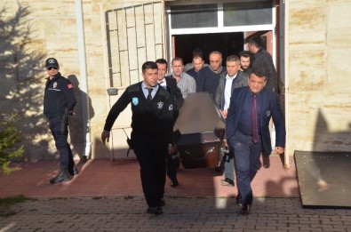 Cenazeler Fakülte Binasından Morga Götürüldü