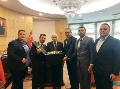 Devlet Bahçeli Alaşehir'e Selam Gönderdi